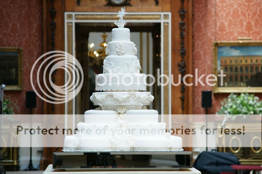 The Royal Wedding The Cakes Nutsaboutmakeup